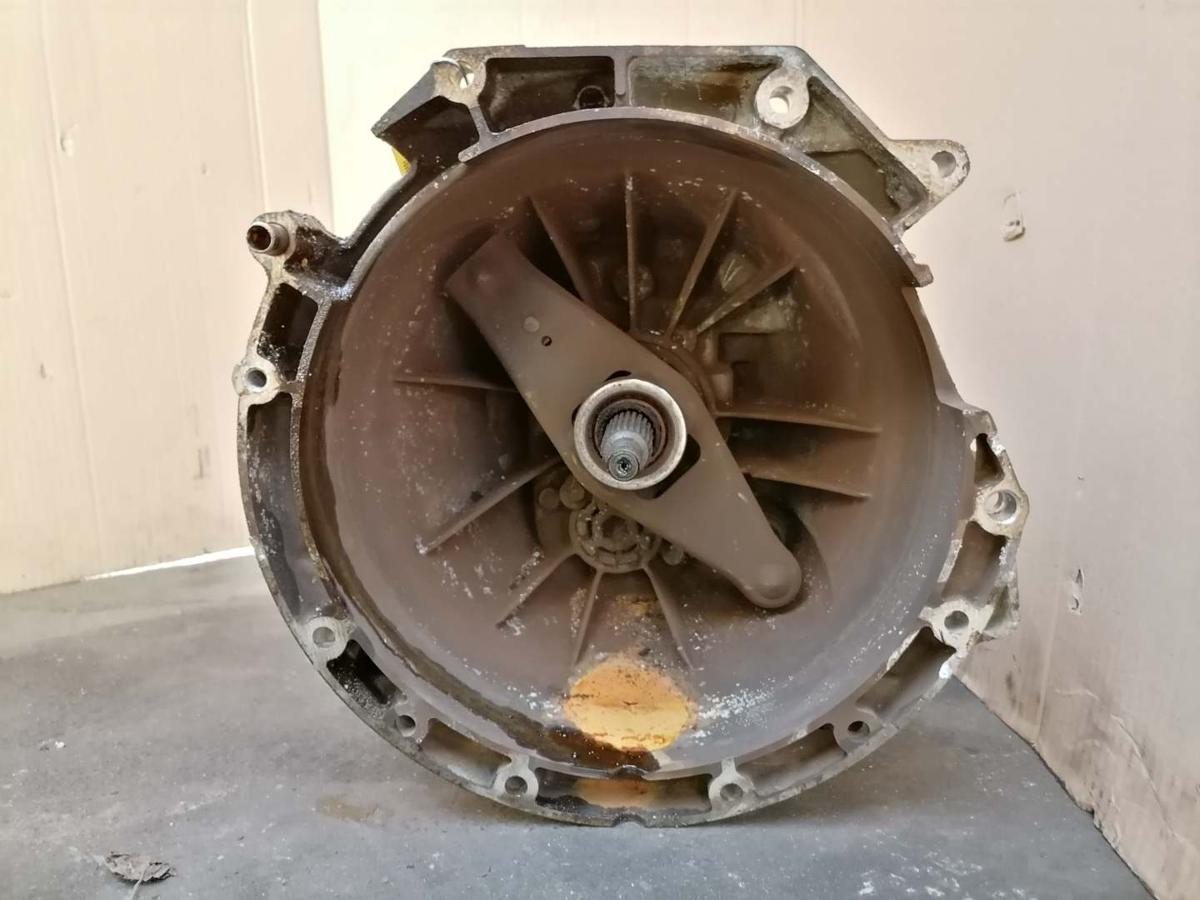 Ford Transit 5 original 5 Gang Schaltgetriebe 2,4TD 55KW Heckantrieb Bj.2001